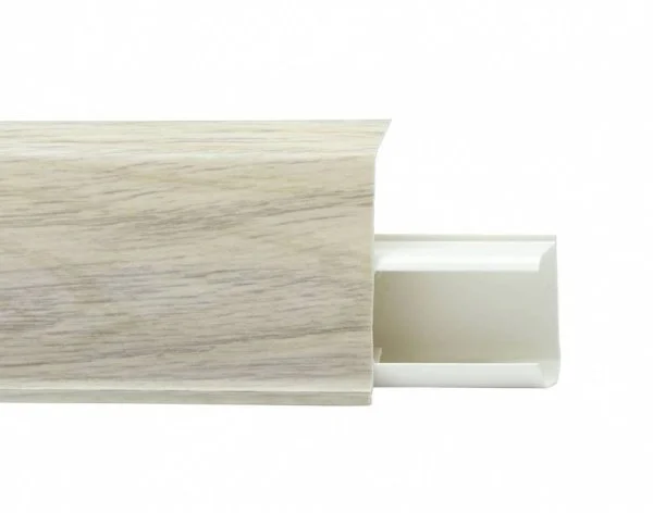 Пластиковый плинтус Royce №526 Дуб Орегон (55х23х2200мм) в Нижневартовске