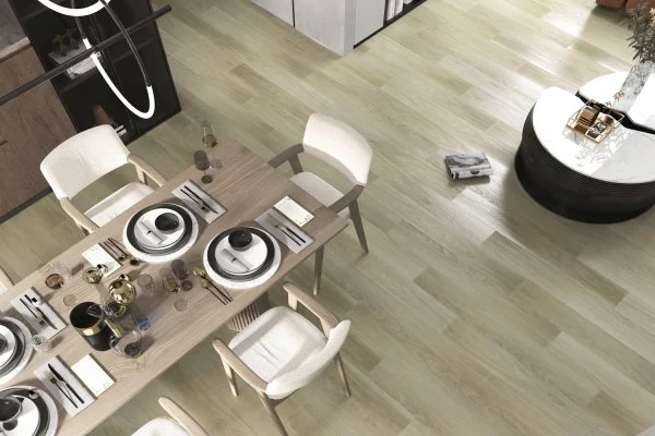 Кварц-виниловая плитка Refloor Fargo Comfort 2101-05 Вяз Оксфорд в Нижневартовске