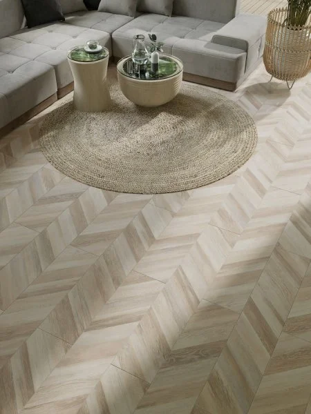 Ламинат Egger PRO 8/33 4V Large Дуб Кестинкорт Шампань правая EPL242F4CR в Нижневартовске