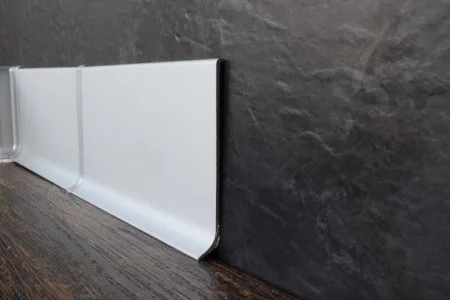 Алюминиевый плинтус ЭлитПроф Анодированный Плоский (40х11х2500 мм) в Нижневартовске