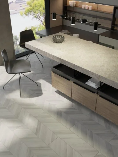 Ламинат Egger PRO 8/33 4V Large Дуб Кестинкорт Пепел левая EPL243F4CL в Нижневартовске