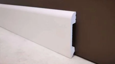 Плинтус Solid UHD 05/80 (80х13х2400 мм) в Нижневартовске