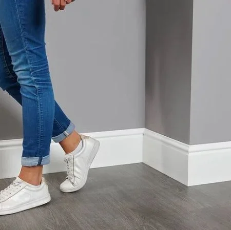 Плинтус NMC Wallstyl FL17 (170х18х2000 мм) в Нижневартовске