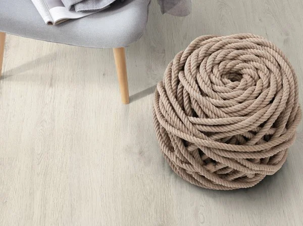 Ламинат Egger PRO 8/33 4V Дуб Кортина белый EPL034 в Нижневартовске