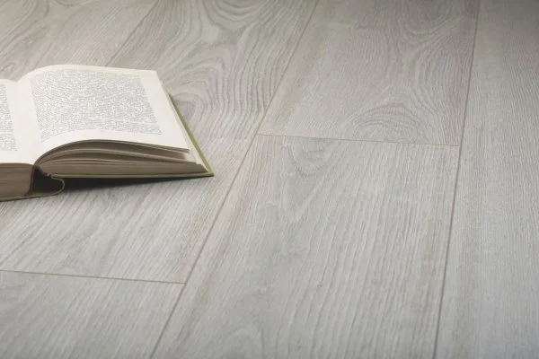 Ламинат Kronopol Platinium Milo 3034 Ferrara Oak в Нижневартовске