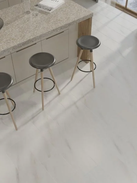 Ламинат Egger PRO 8/33 4V Large Aqua+ Мрамор Леванто белый EPL245 в Нижневартовске