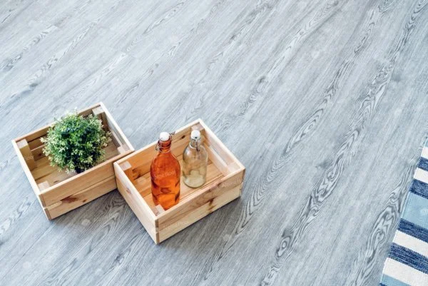 Каменно-полимерная плитка Alpine Floor Classic Ясень ECO 134-6, 4мм 43 класс в Нижневартовске